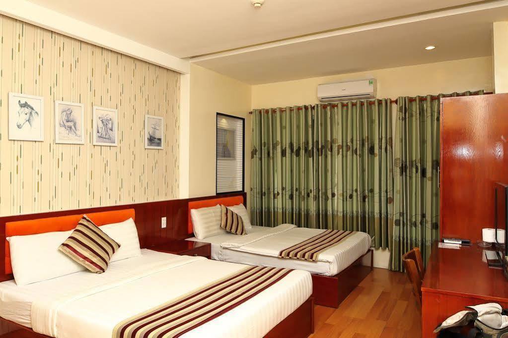 Saigon Crystal Hotel Ho Chi Minh-stad Buitenkant foto