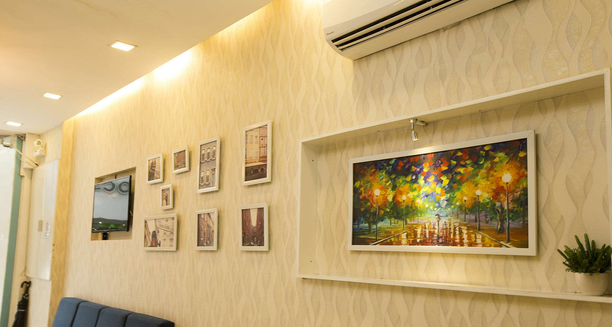 Saigon Crystal Hotel Ho Chi Minh-stad Buitenkant foto